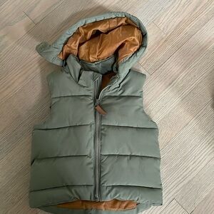H&M Army Green Puffer Vest with Hood (1.5-2 years)
